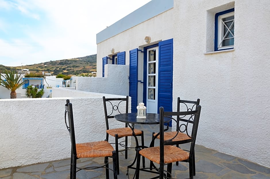 Syros Inn