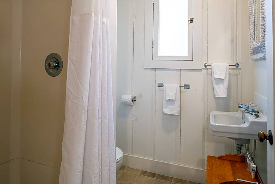 Inn at Sugar Pine Ranch