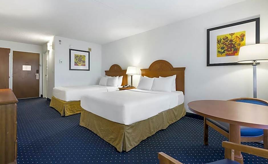 Photo 1 of 9 of 2 Double Beds