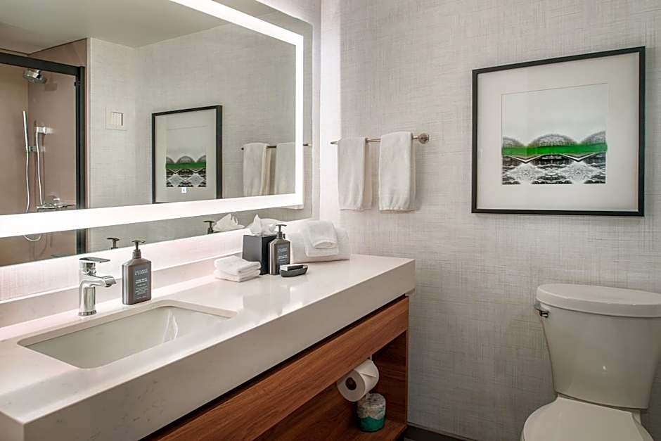 Sheraton Westport Plaza Hotel St. Louis