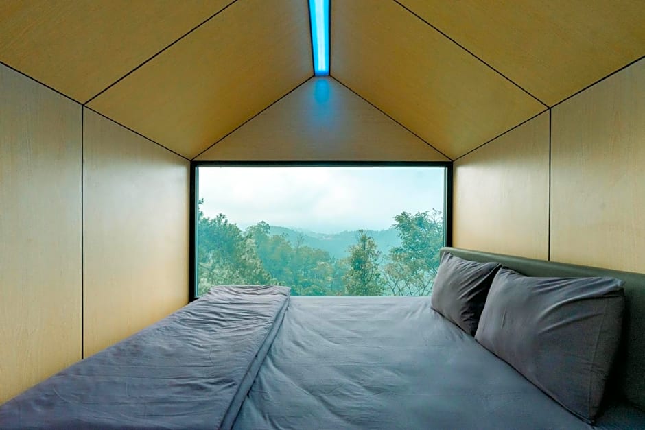 Bobocabin Coban Rondo, Malang