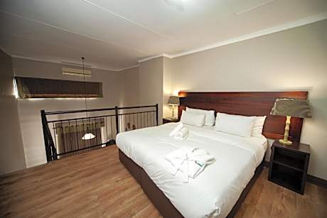 Loft Suite