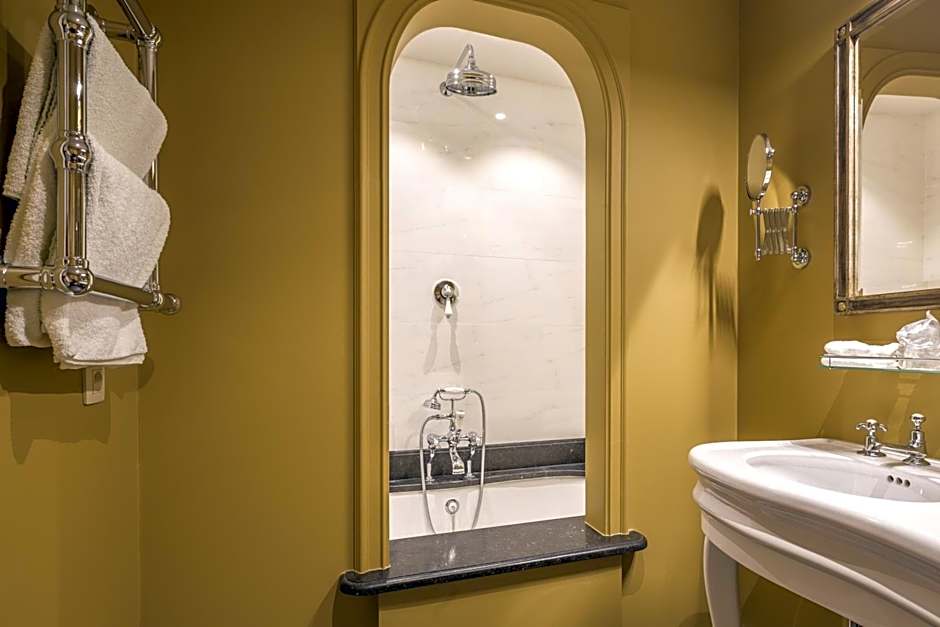 Hotel De Castillion - Small elegant hotel