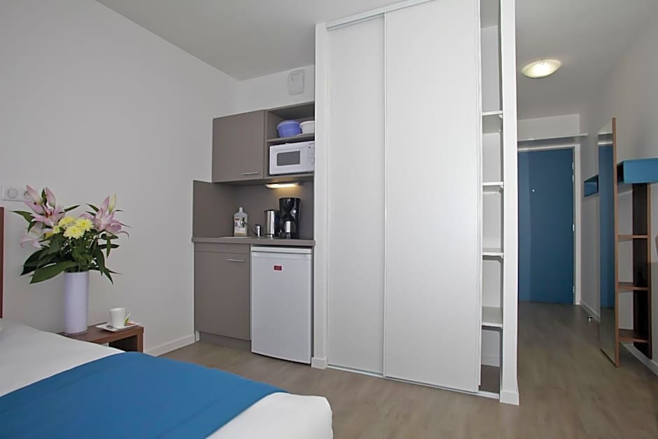 Apparthotel Odalys Paris Reuil