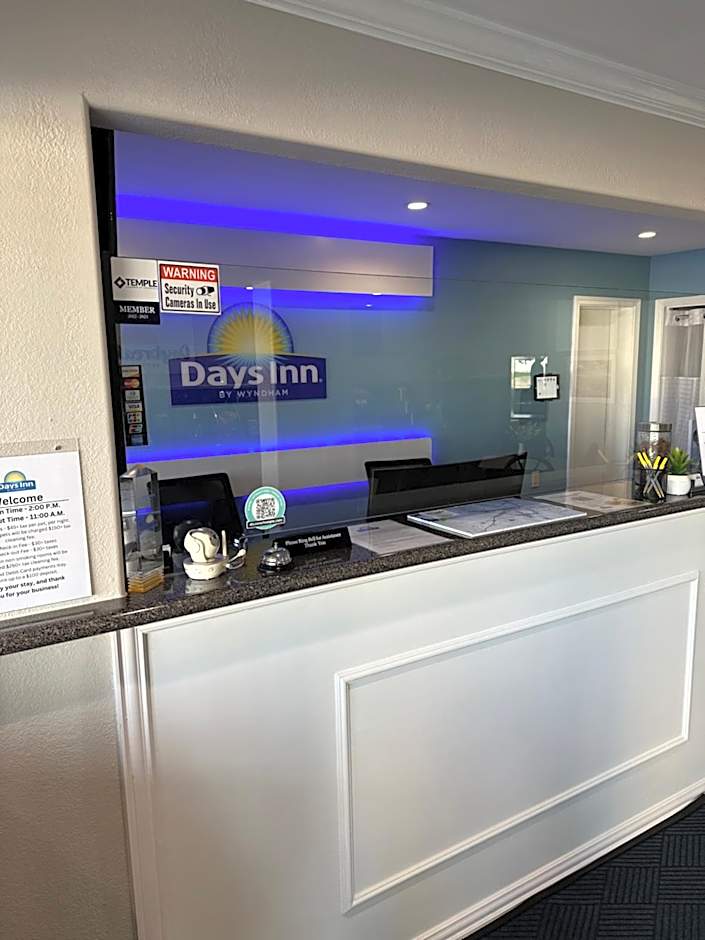 Days Inn by Wyndham Temple
