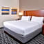 Holiday Inn Express Hotel & Suites York By IHG