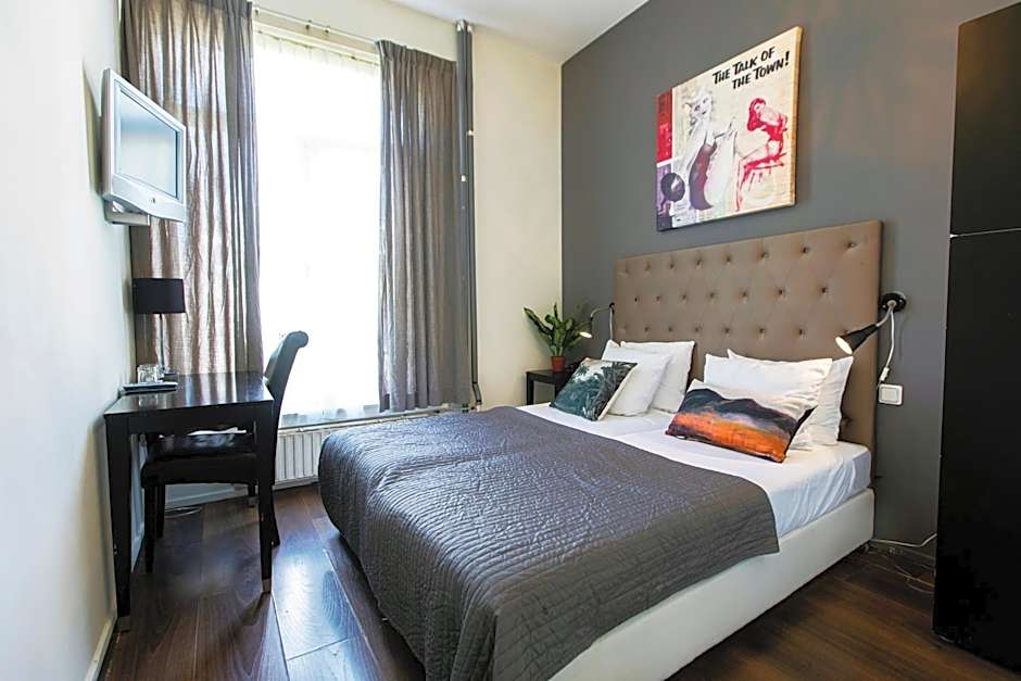 Quentin England Hotel