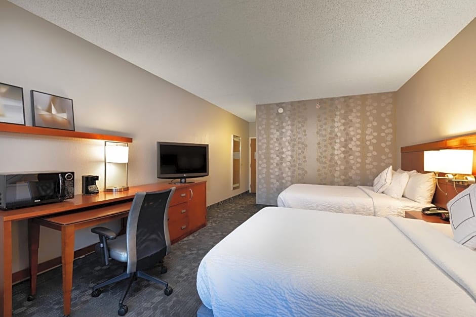Courtyard by Marriott Dallas-Fort Worth/Bedford