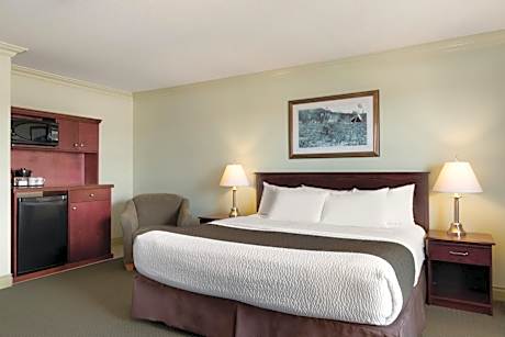 Quality Inn & Suites Whitecourt