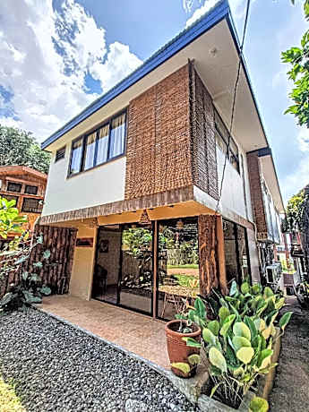 Camote's Lake Retreat