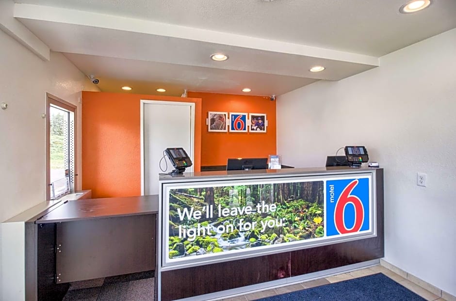 Motel 6-Everett, WA - South