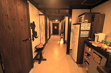 Taketomijima Guesthouse and je Taime