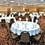 Quality Inn & Suites Fort Madison near Hwy 61