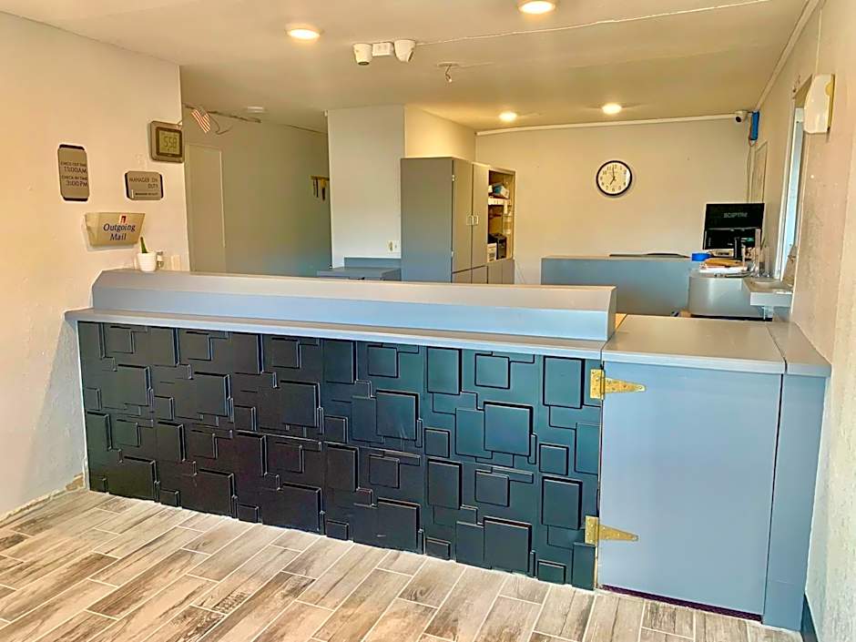 Rodeway Inn Midland South