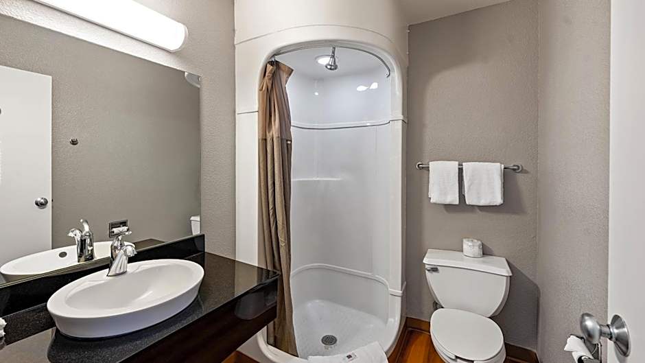 Motel 6-Kalispell, MT