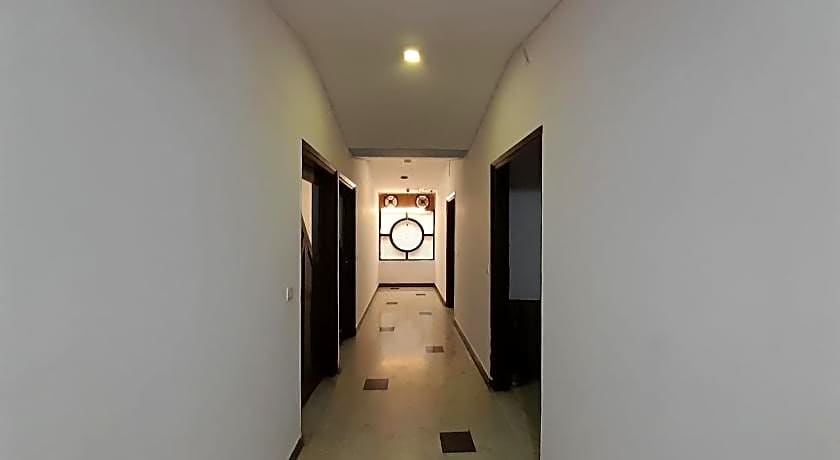 Mandakini Palace Hotel