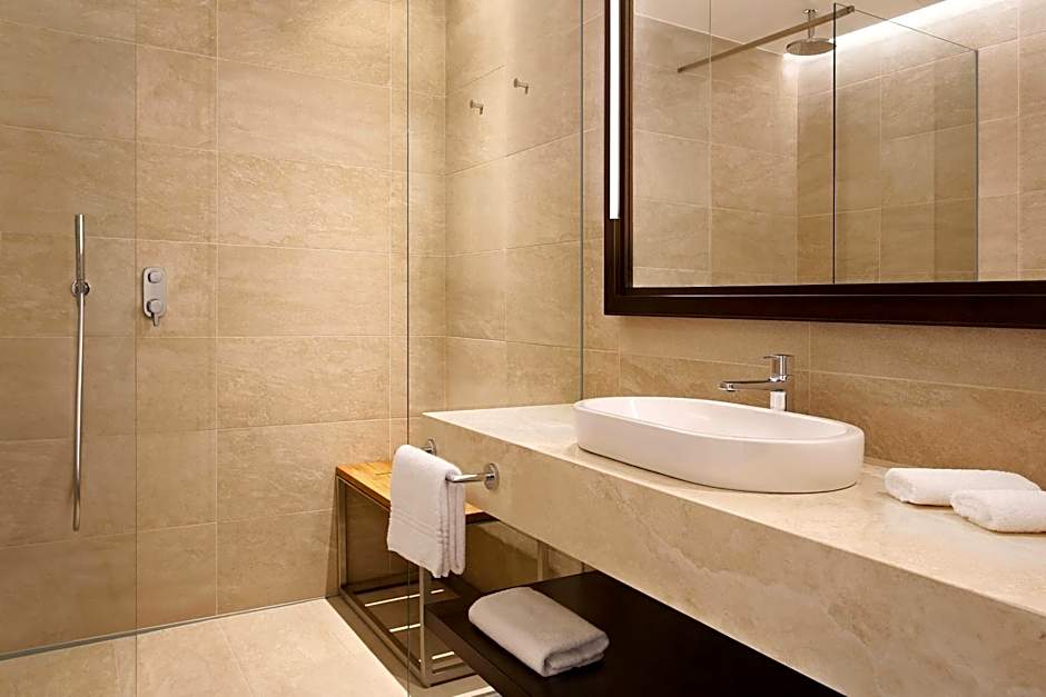 Sheraton Lake Como Hotel