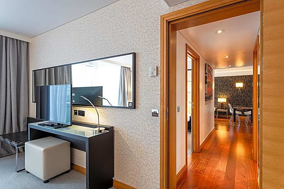 Pestana Chelsea Bridge Hotel & SPA