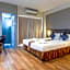 Eastiny Inn Hotel