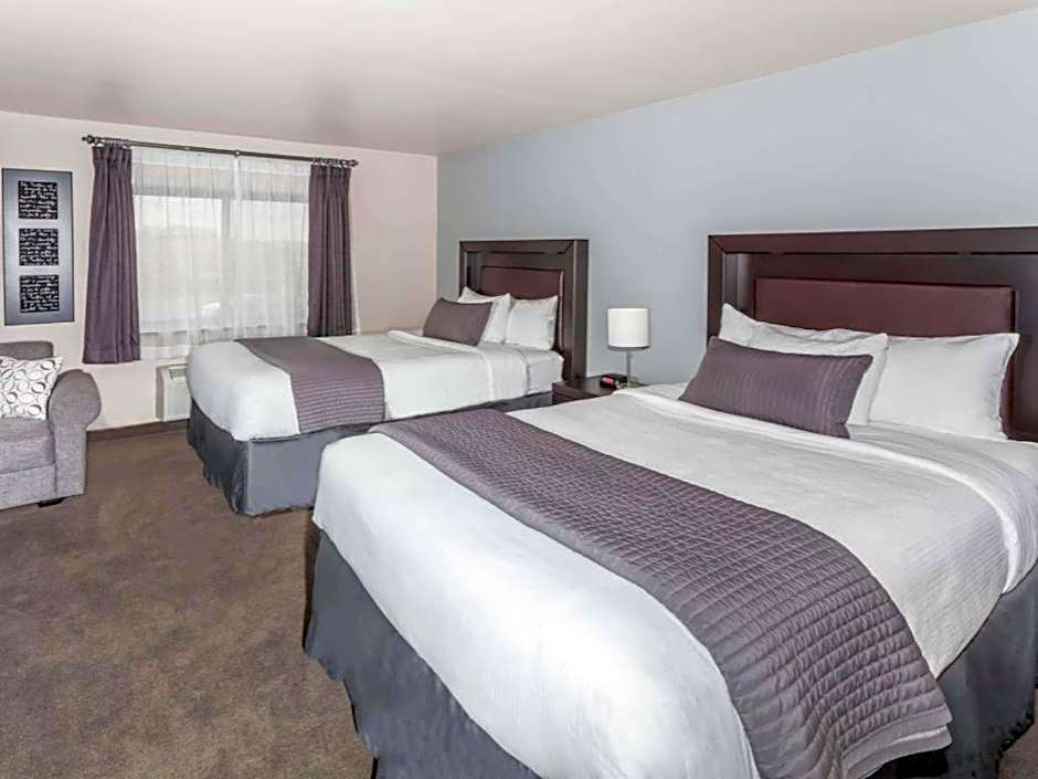 Baymont by Wyndham Glenview