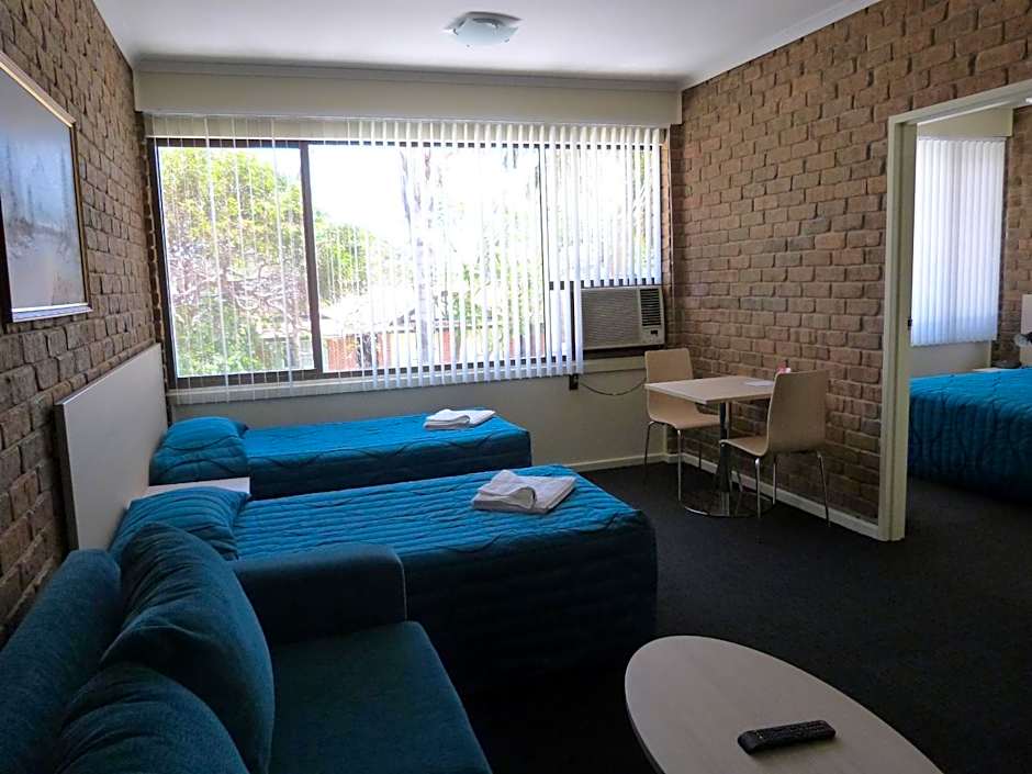 Marion Motel and Apartments