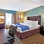 Days Inn by Wyndham Petoskey
