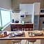 Lombardo Suites