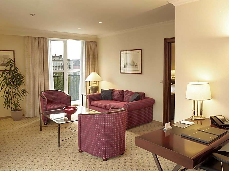 Hilton Antwerp Old Town