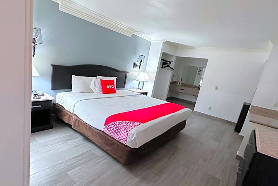 Three Rivers Executive Inn & Suites By OYO