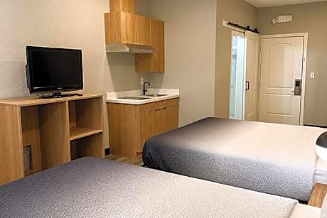 Super 8 by Wyndham Brenham TX
