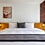 BlueSky Hotel