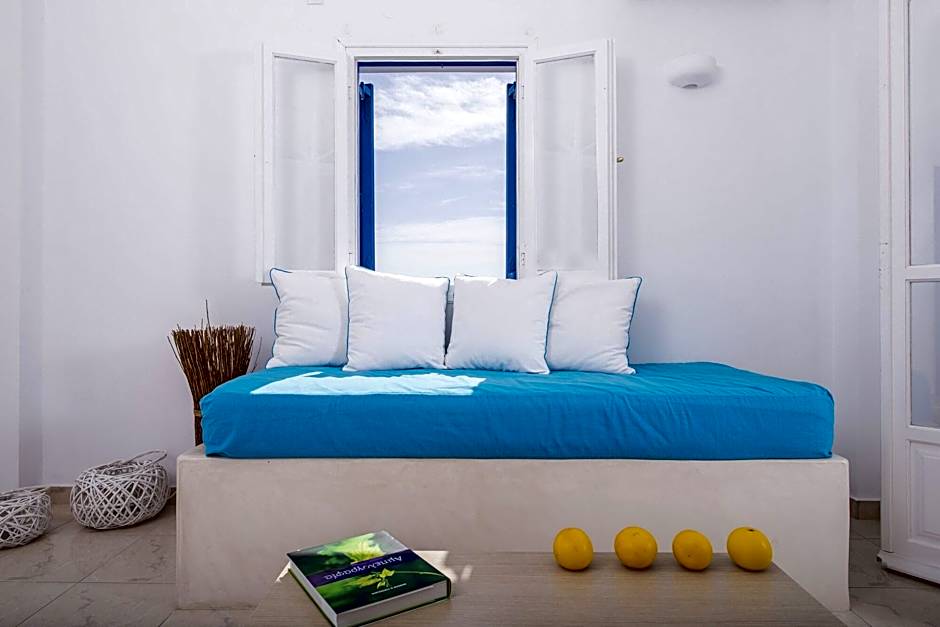 Bella Santorini Studios