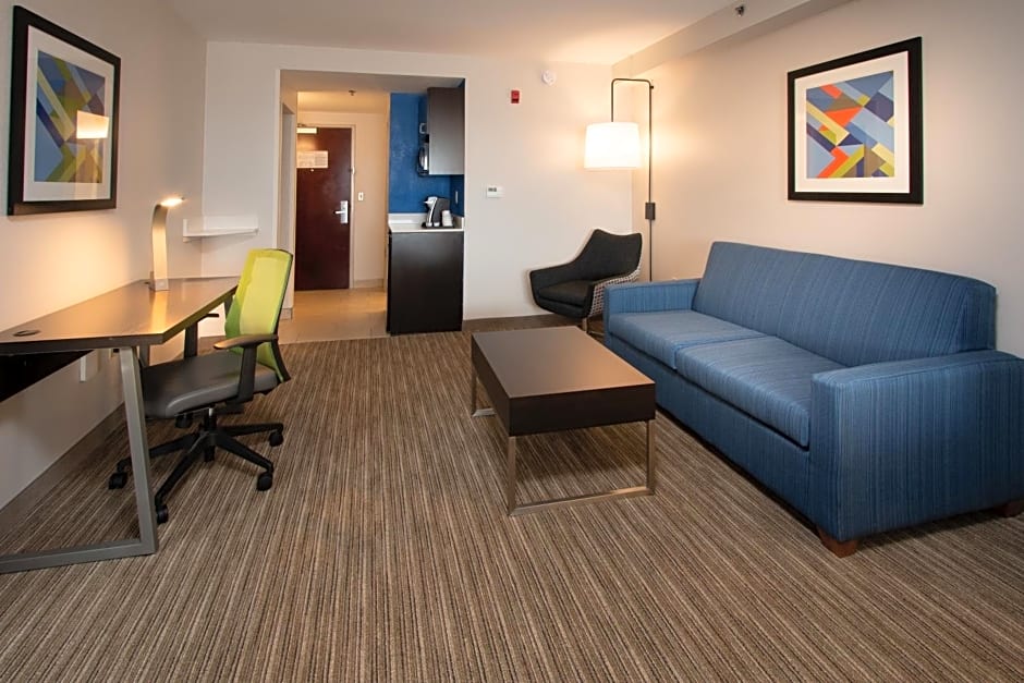 Holiday Inn Express Hotel And Suites Tupelo By IHG