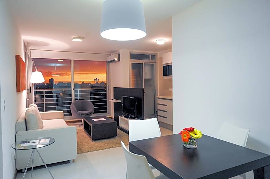 Real Colonia Hotel & Suites