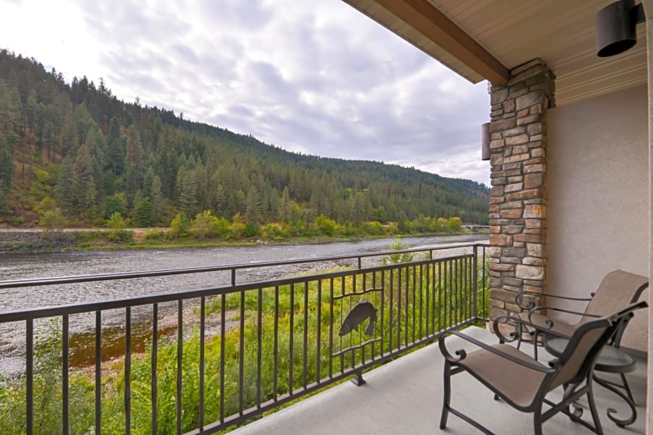 Best Western Lodge at River's Edge