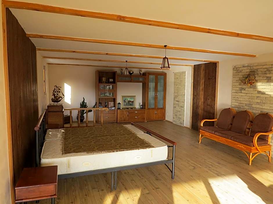 Kutaisi Center Guesthouse