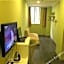 Lishan Youpin Hotel (Guangzhou East Railway Station Shahe Clothing City)