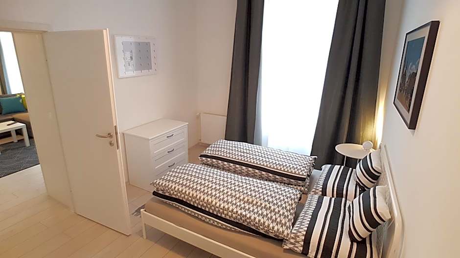 Piacsek Apartmanház