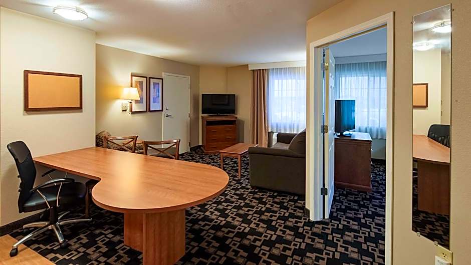 Best Western Plus Wausau/Rothschild Hotel