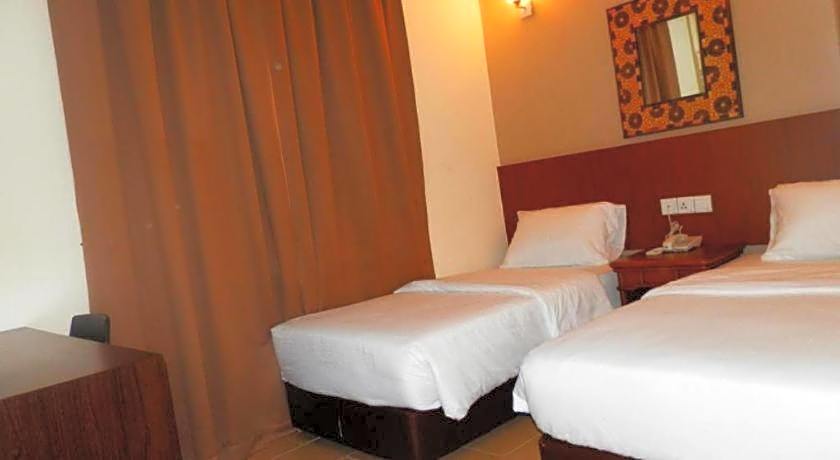 Lks Hotel