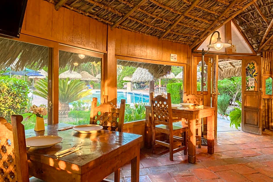 Atotonilco Hotel & Club