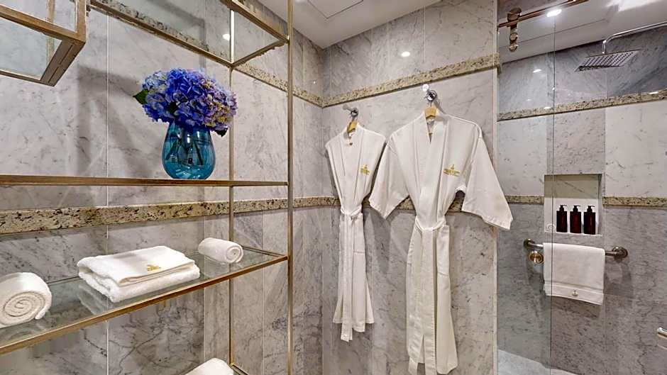 Marquis SkySuites