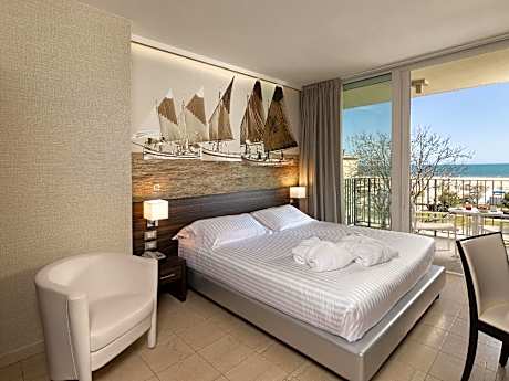 Privilege Double Room with Balcony and Sea View