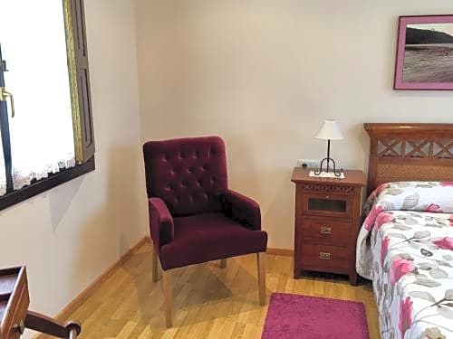 Hotel Rural El Texeu