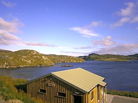 Otter Bunkhouse