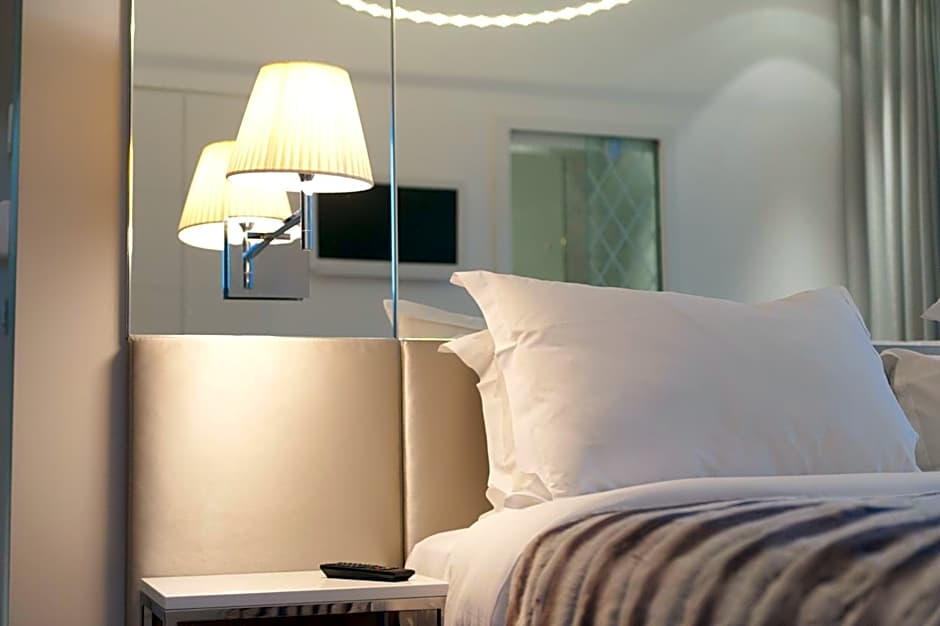 Le Cesar Hotel