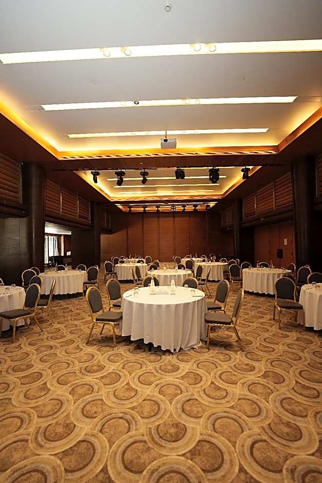 Radisson Blu Hotel, Beirut Verdun