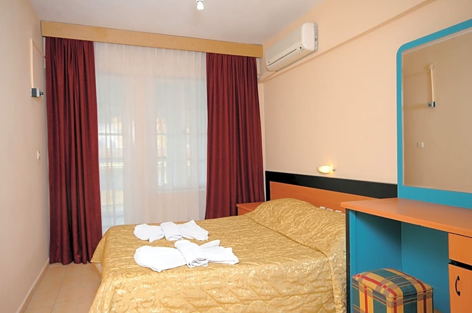 Grand Villa Sol Apart