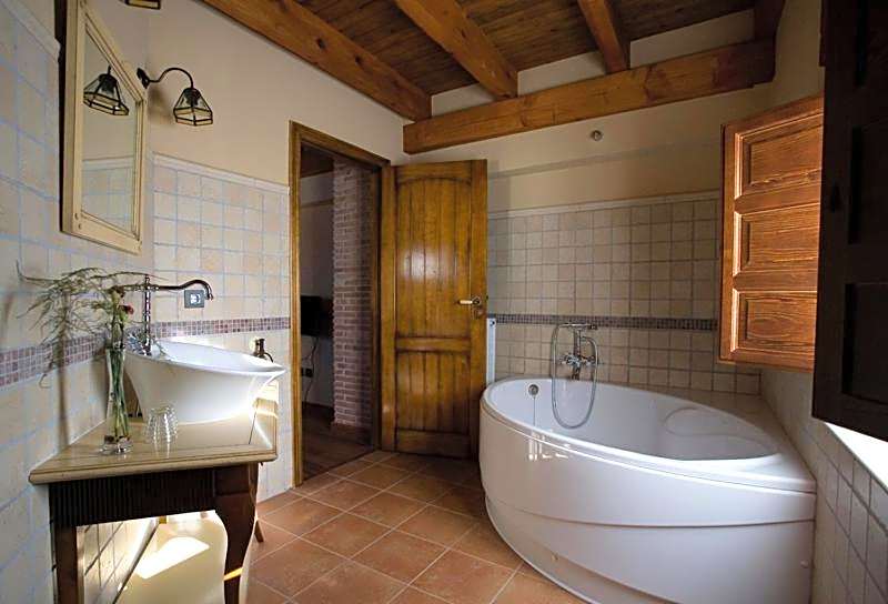 Posada Los Condestables Hotel & Spa