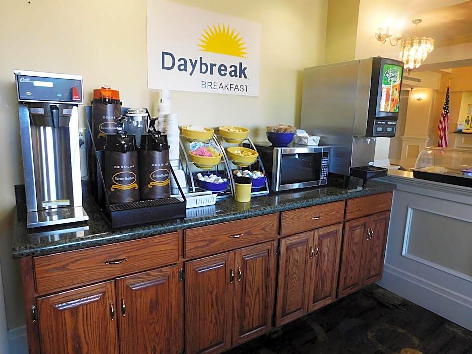 Days Inn & Suites by Wyndham Pocahontas